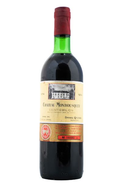 Picture of 1974 Château Monbousquet, Saint Emilion Grand Cru, high shoulder 